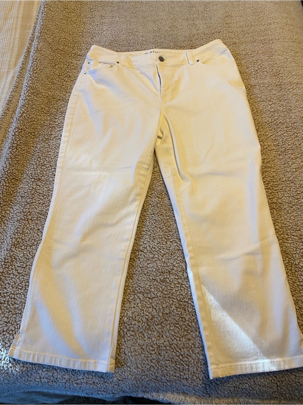 PLATINUM Chicos White Jeans - Size 1